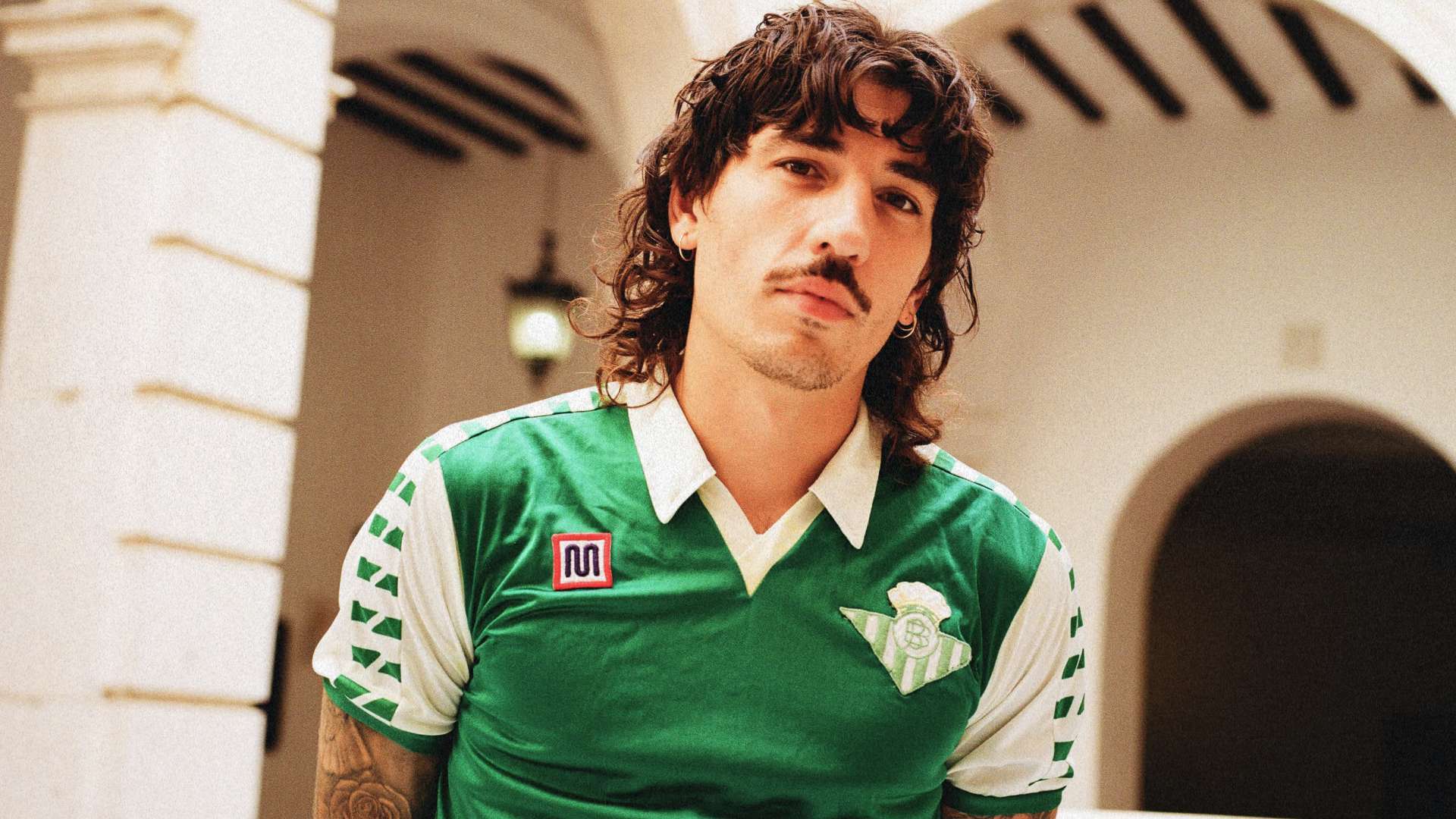 尔的出手空 尔的出手空