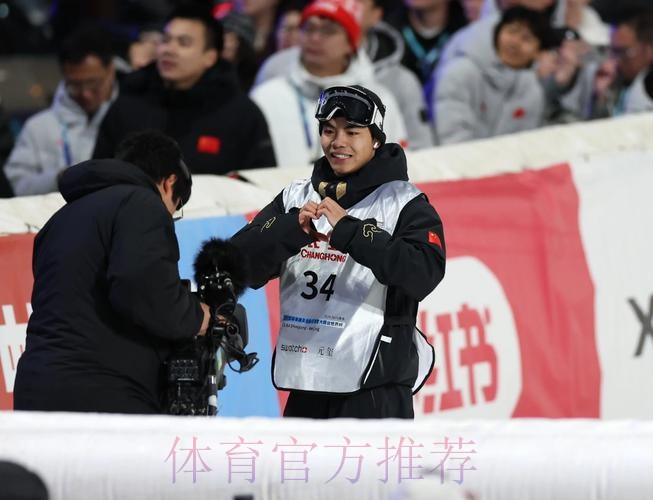 人在奥运年——杨文龙:破茧成翼 飞龙在天 人在奥运年——杨文龙:破茧成翼 飞龙在天